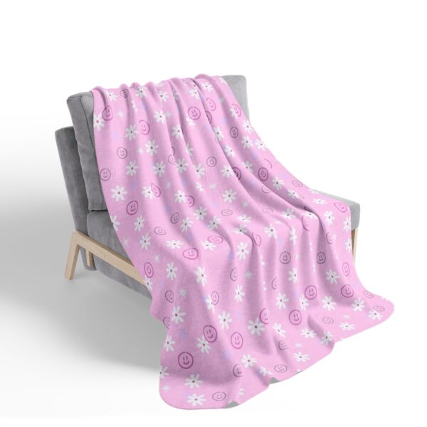 Pink Y2K Dasies Sherpa Fleece Blanket - Image 7