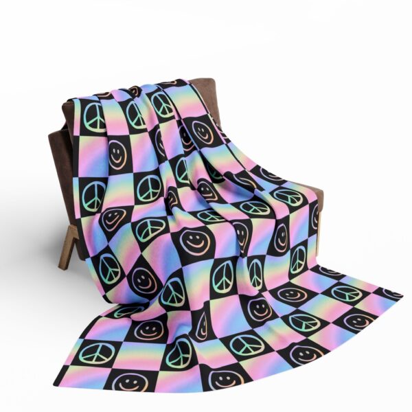 Colorful Peace Sign Fleece Blanket, - Image 12