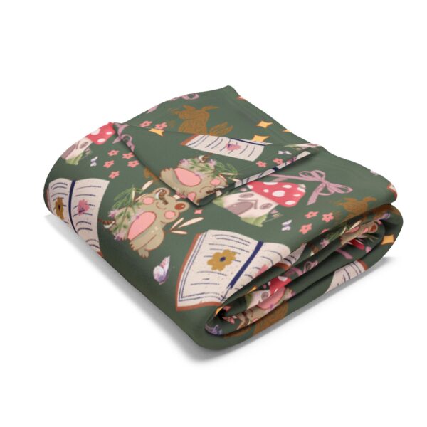 Cozy Cottagecore Pattern Winter Fleece Blanket - Image 11