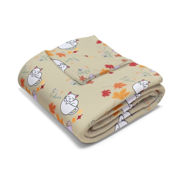 Cozy Arctic Fleece Blanket, Warm Throw for Home - Image 3